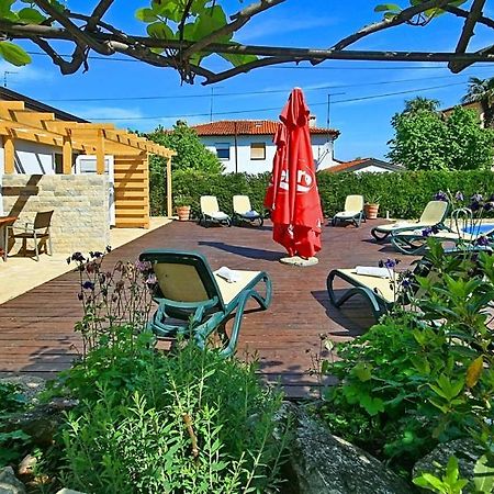 Apartmani Elio Umag Exterior photo